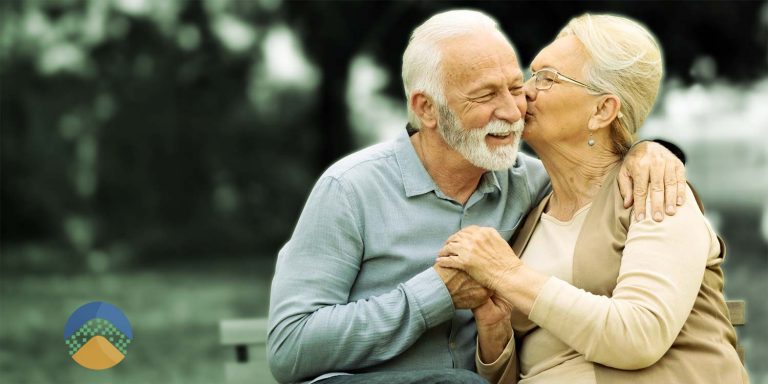 casal aproveitando aposentadoria com fator previdenciário
